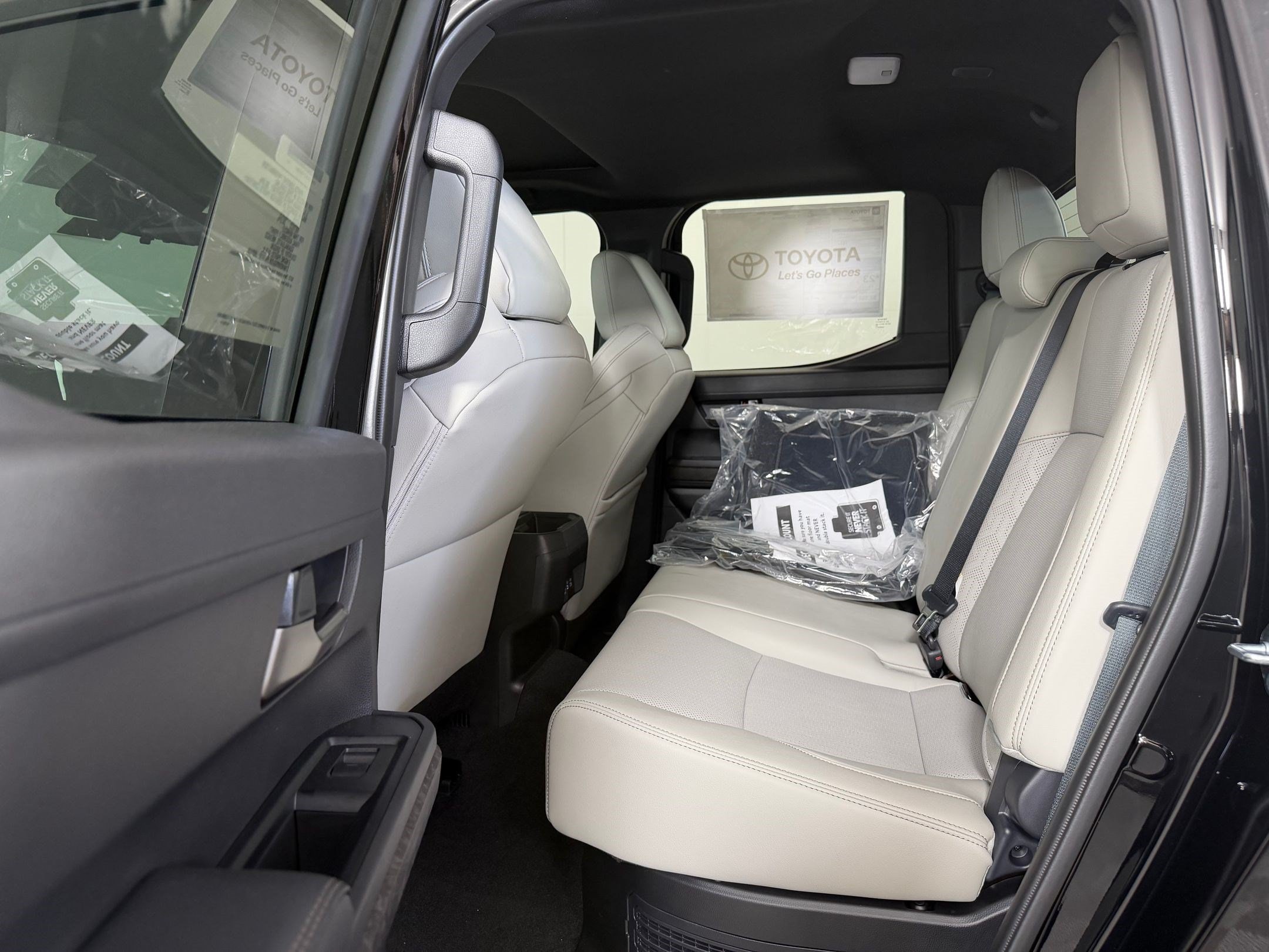 2026 Toyota Tacoma Limited - Photo 23