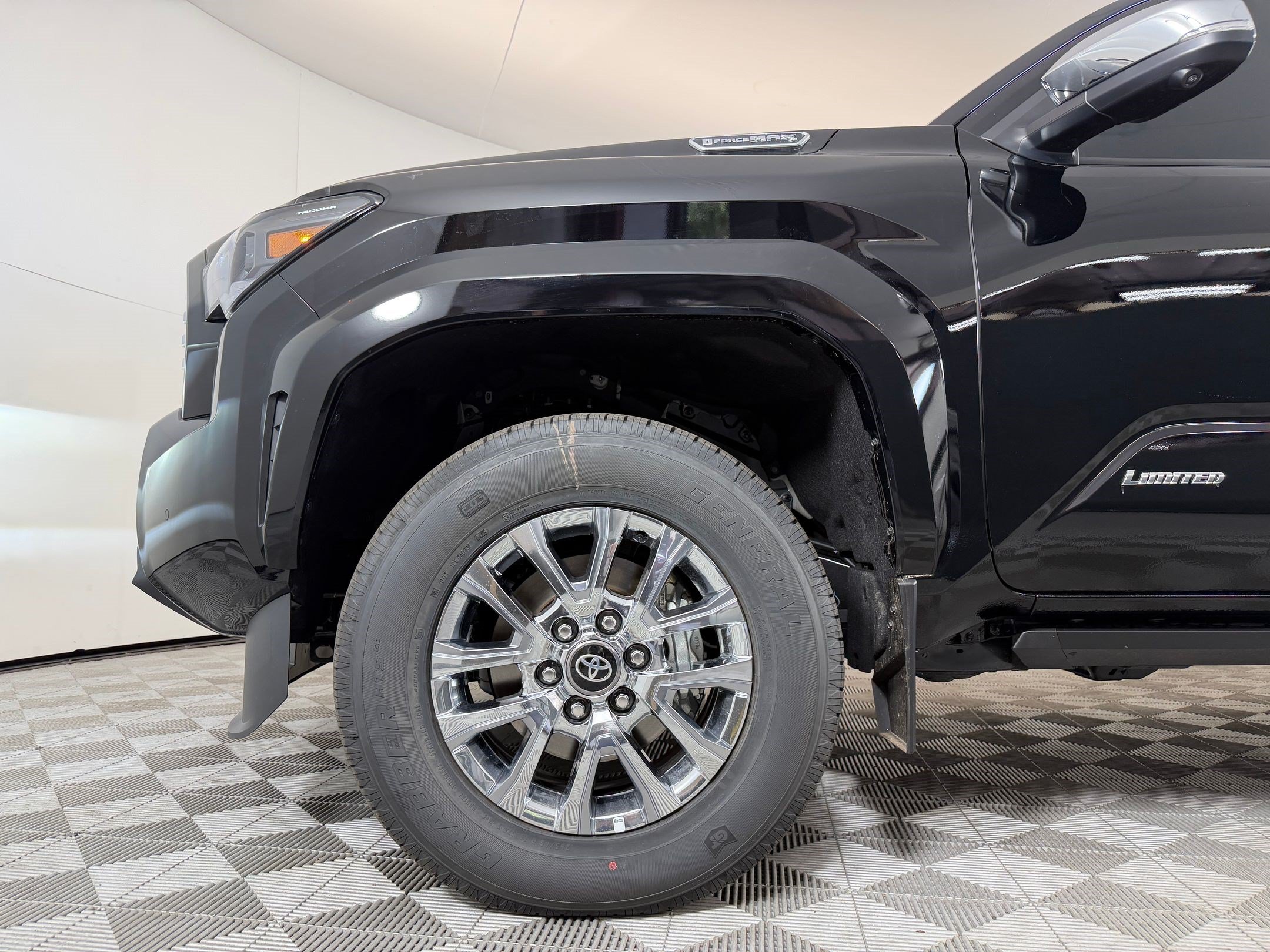 2026 Toyota Tacoma Limited - Photo 30