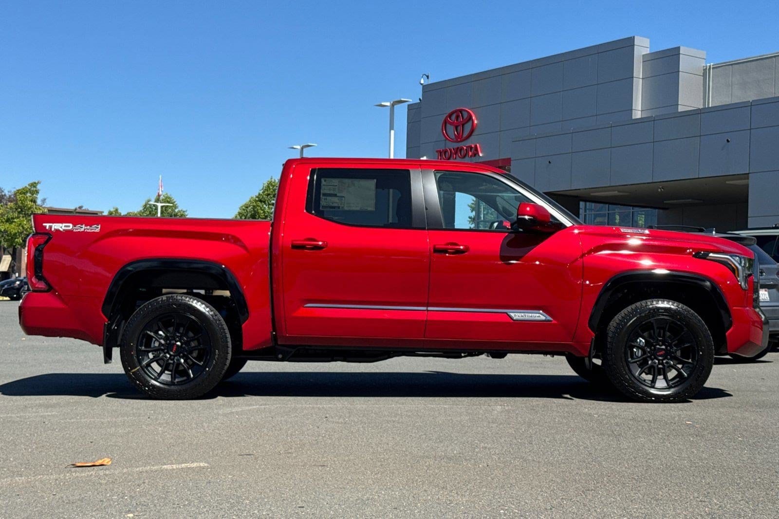 2026 Toyota Tundra Platinum - Photo 8
