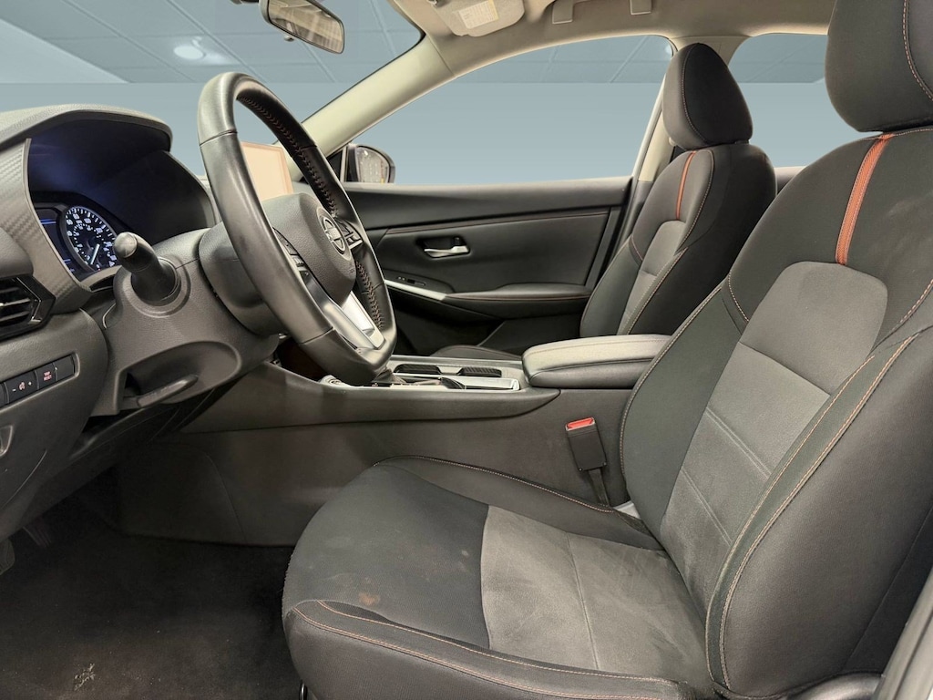 Used 2025 Nissan Sentra SR SR CVT