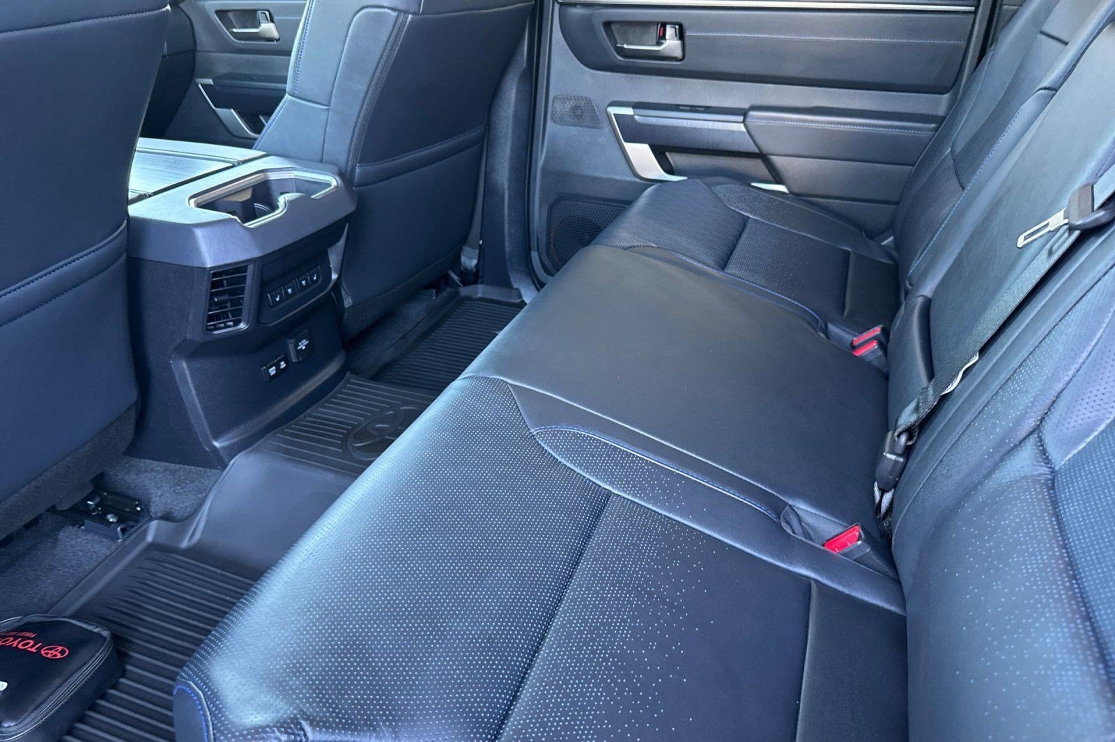 2026 Toyota Tundra Platinum - Photo 23