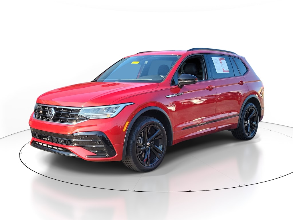 Certified 2024 Volkswagen Tiguan 2.0T SE R-Line Black SUV