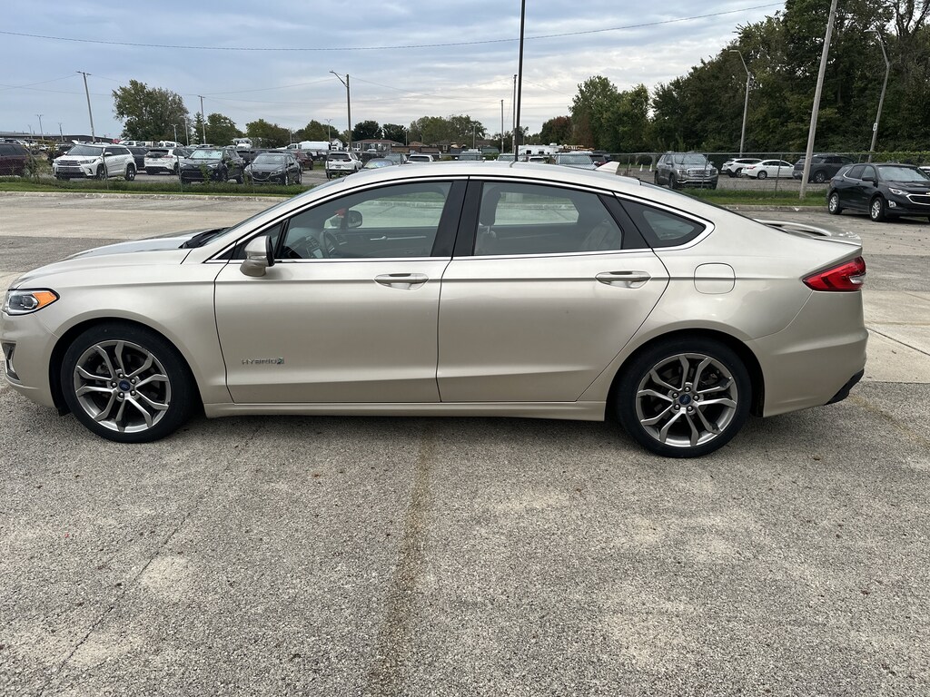 Used 2019 Ford Fusion Hybrid Titanium Sedan