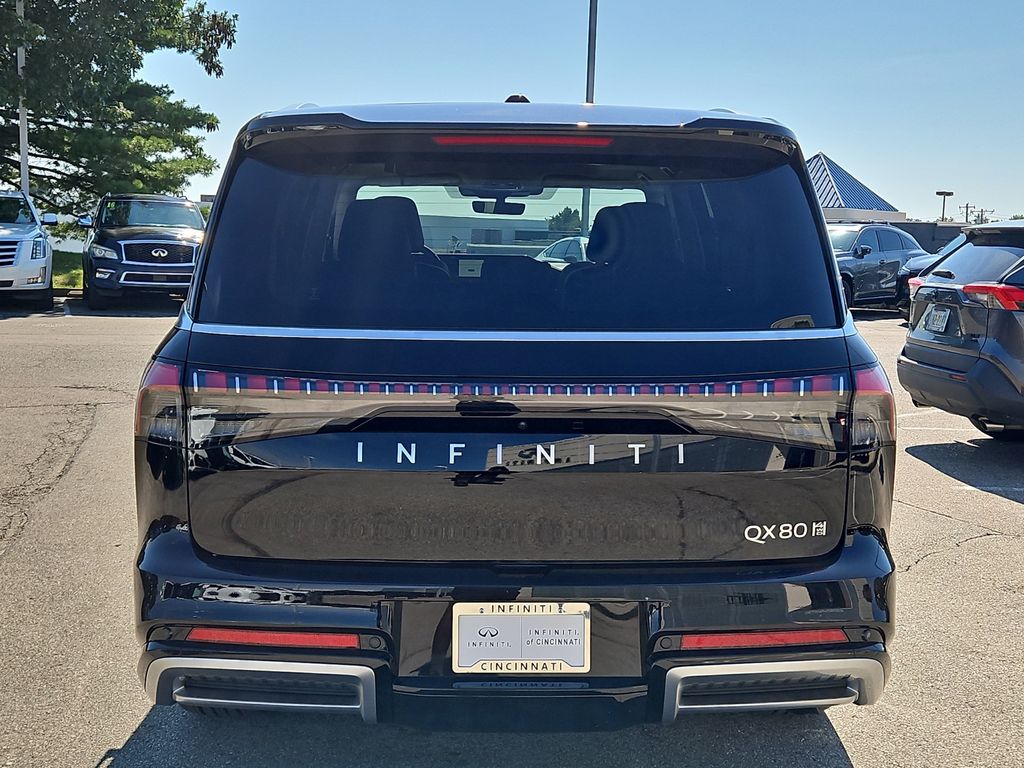 New 2027 INFINITI QX80 LUXE SUV