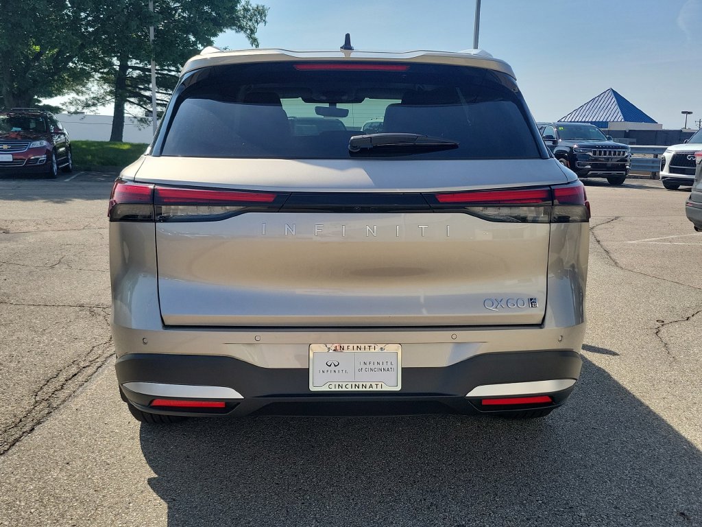 Used 2027 INFINITI QX60 LUXE SUV