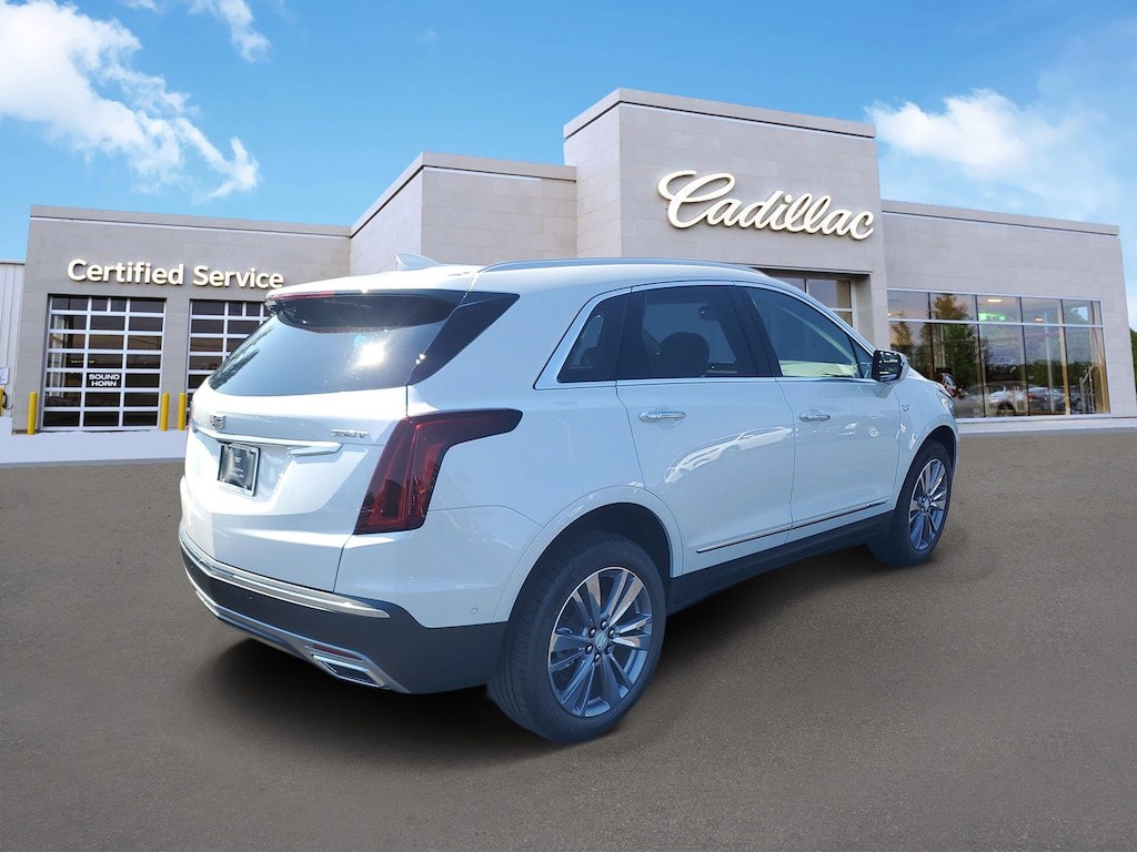 New 2026 CADILLAC XT5 Premium Luxury SUV