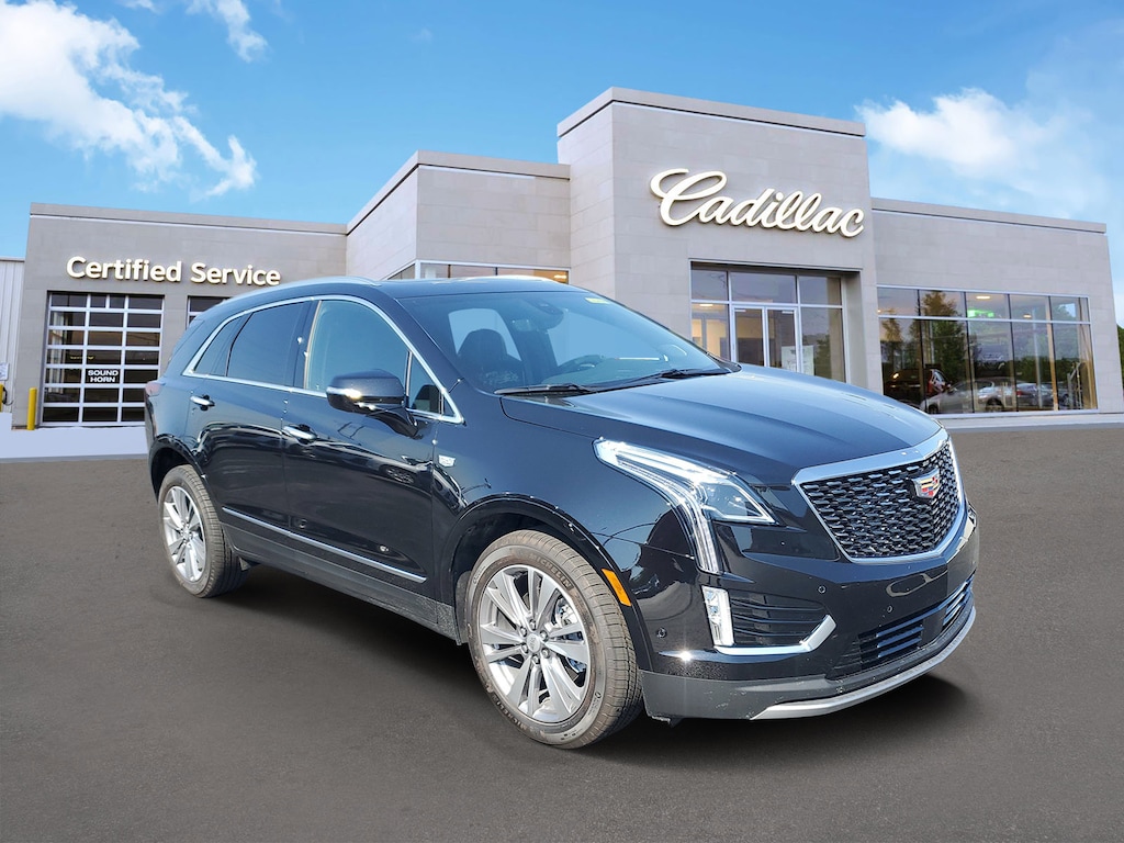 New 2026 CADILLAC XT5 Premium Luxury SUV