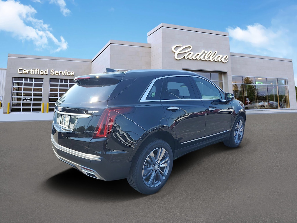 New 2026 CADILLAC XT5 Premium Luxury SUV