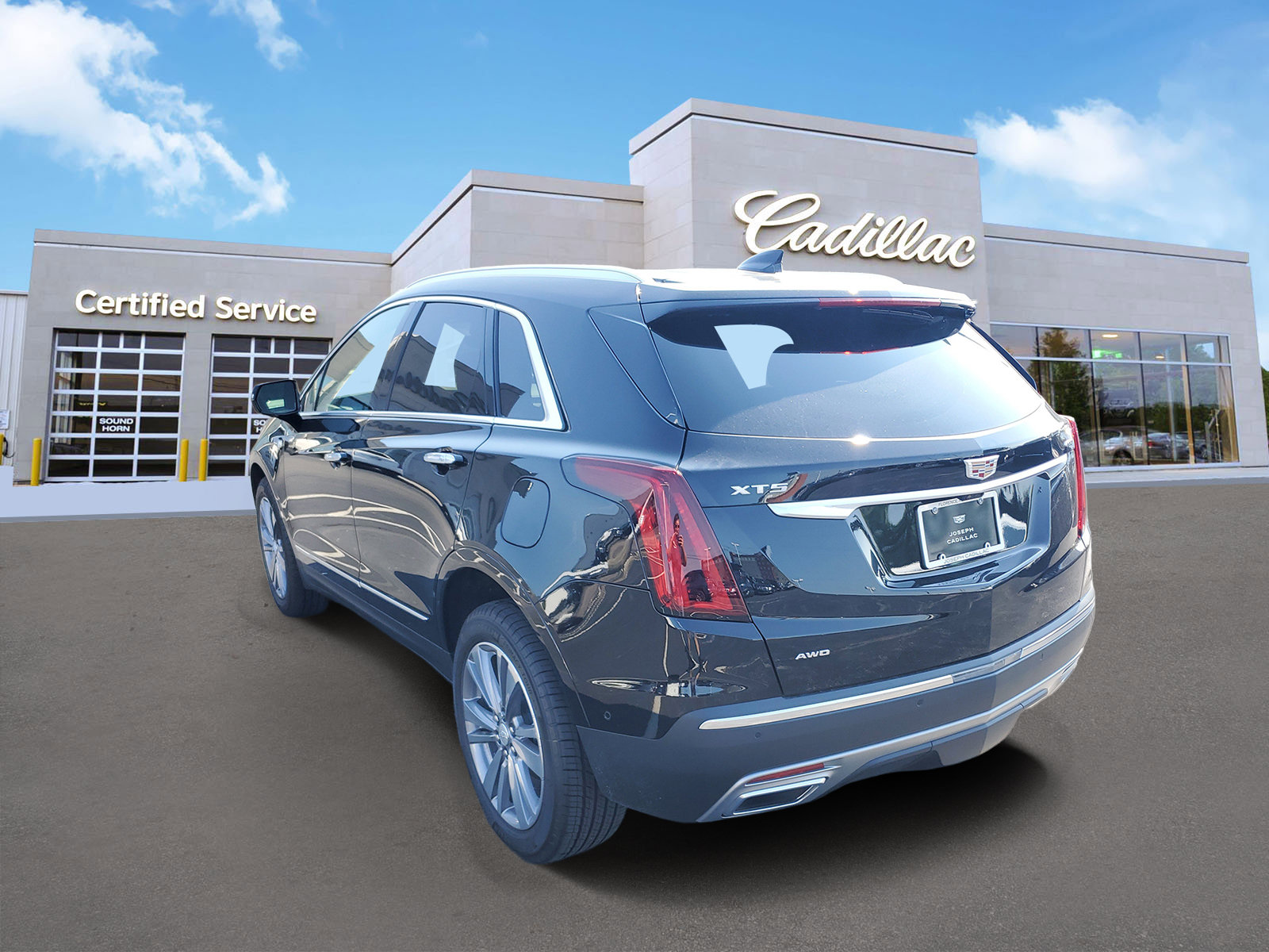 New 2026 CADILLAC XT5 Premium Luxury SUV
