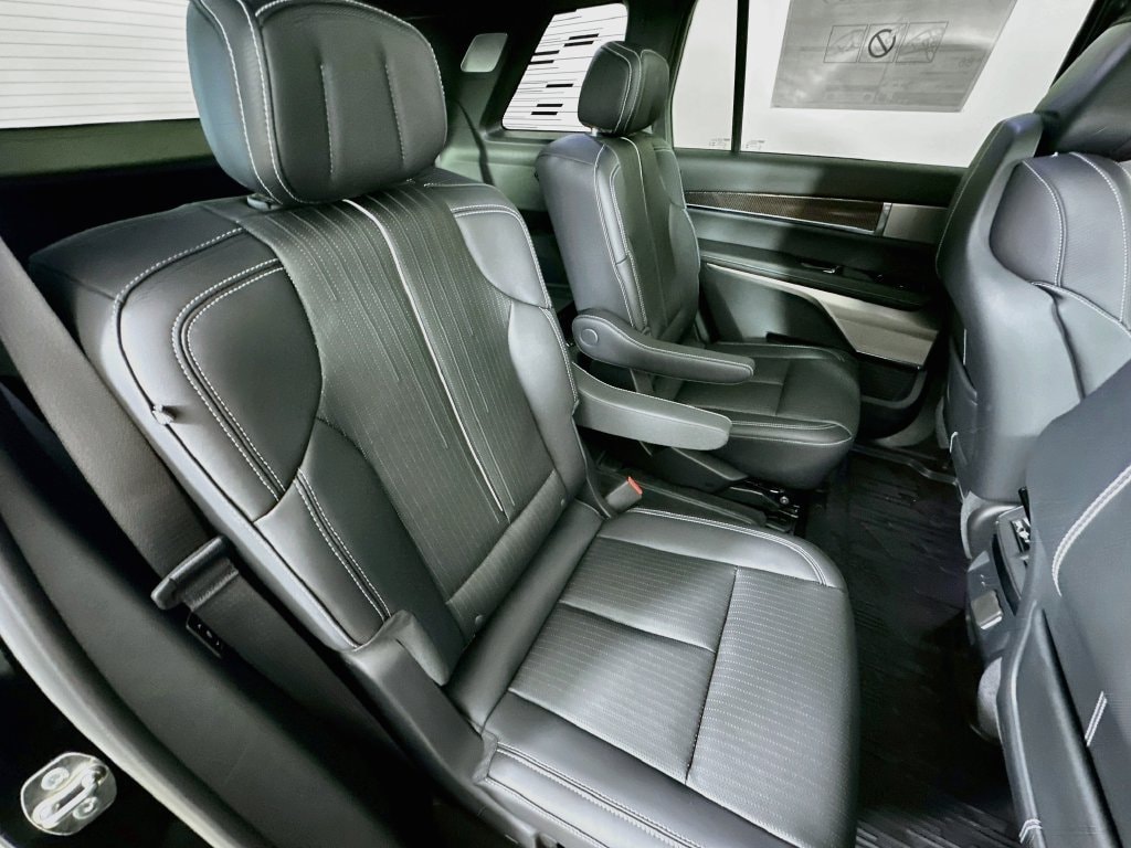 2026 Cadillac VISTIQ Luxury - Photo 34