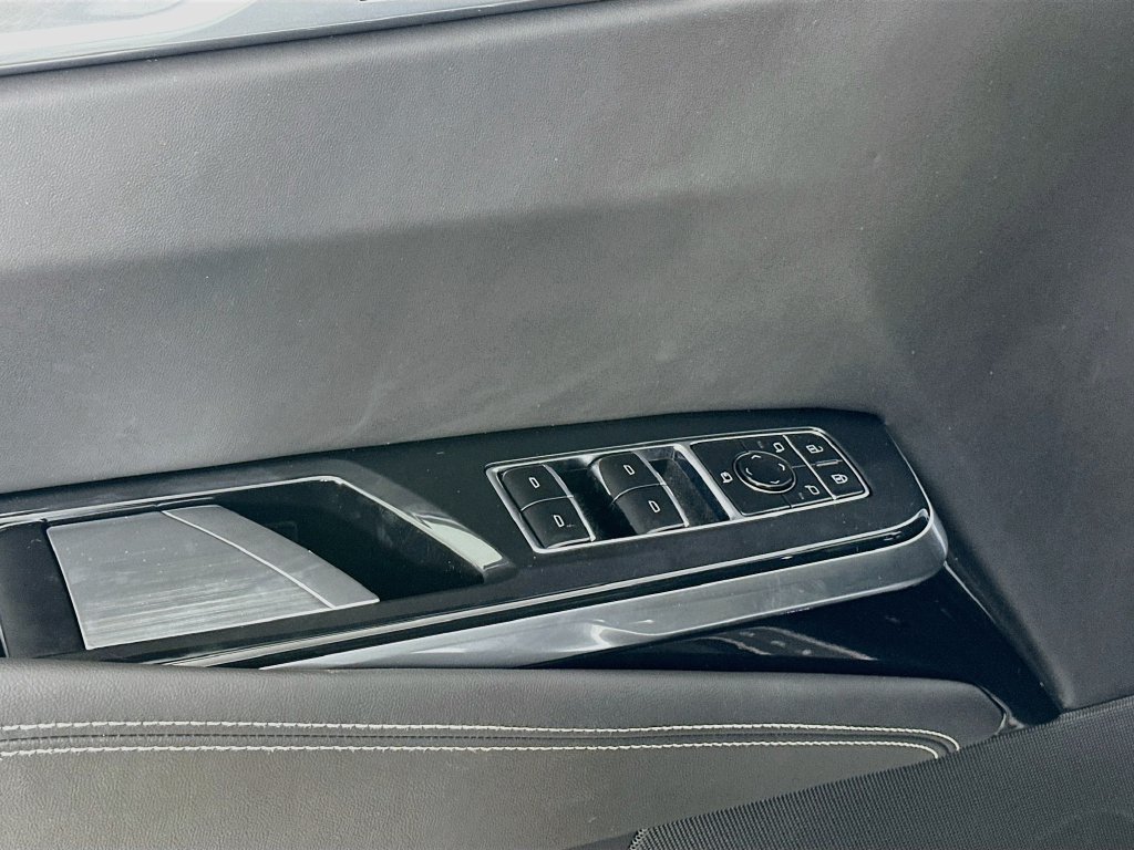 2026 Cadillac Escalade ESV Platinum Sport - Photo 23