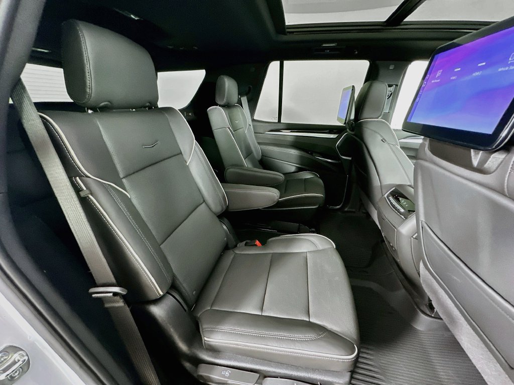 2026 Cadillac Escalade Sport - Photo 38