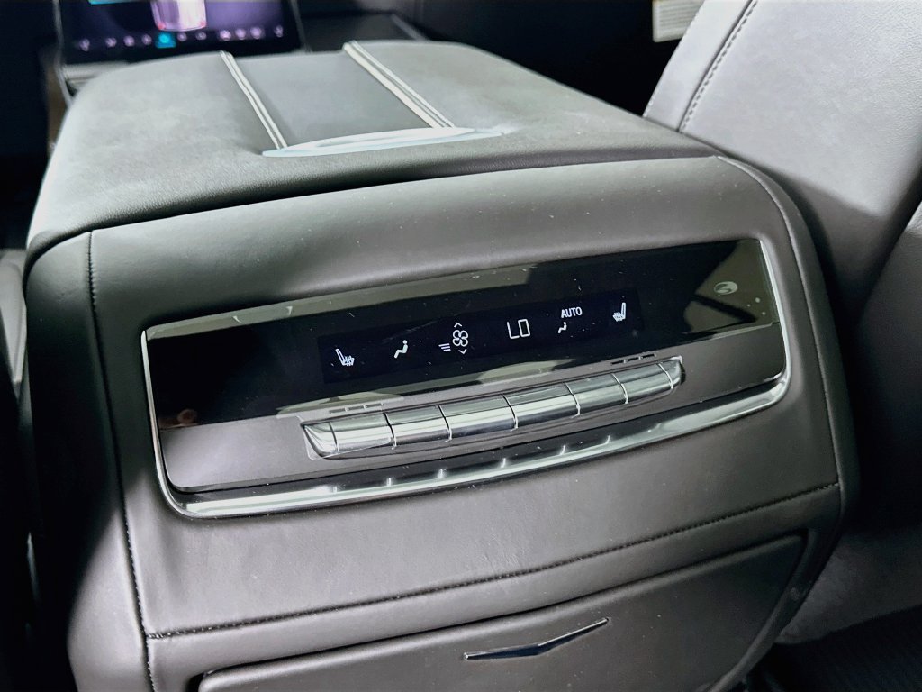 2026 Cadillac Escalade ESV Platinum Sport - Photo 34