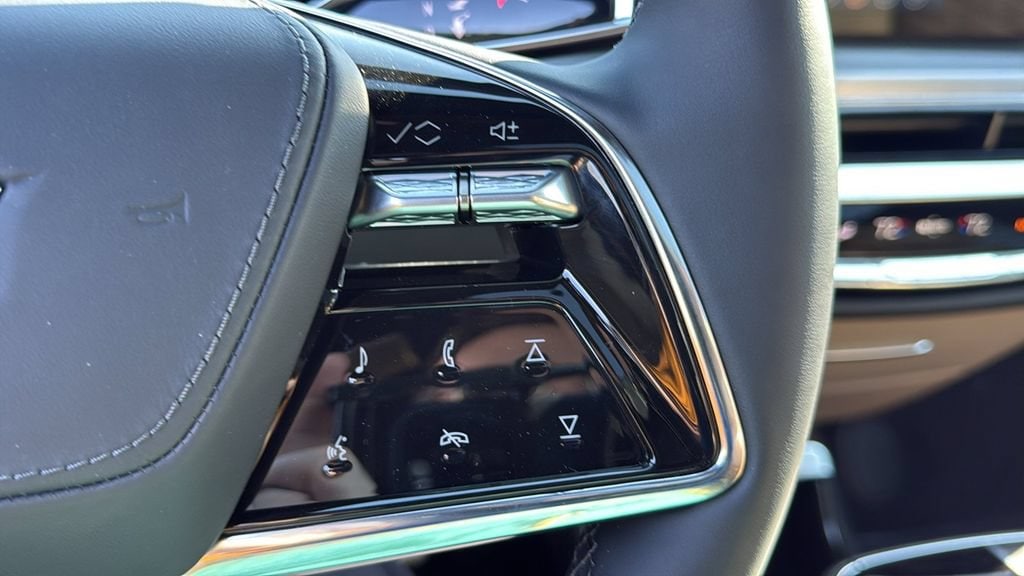 2026 Cadillac LYRIQ Signature Luxury - Photo 16