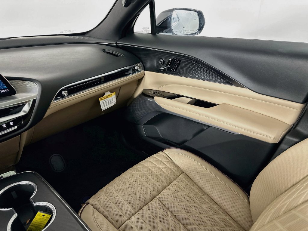 2026 Cadillac LYRIQ Signature Luxury - Photo 30