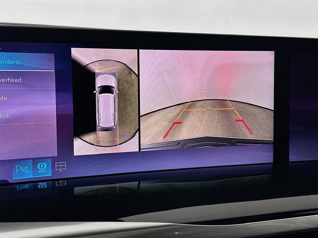 2026 Cadillac Escalade Sport - Photo 18