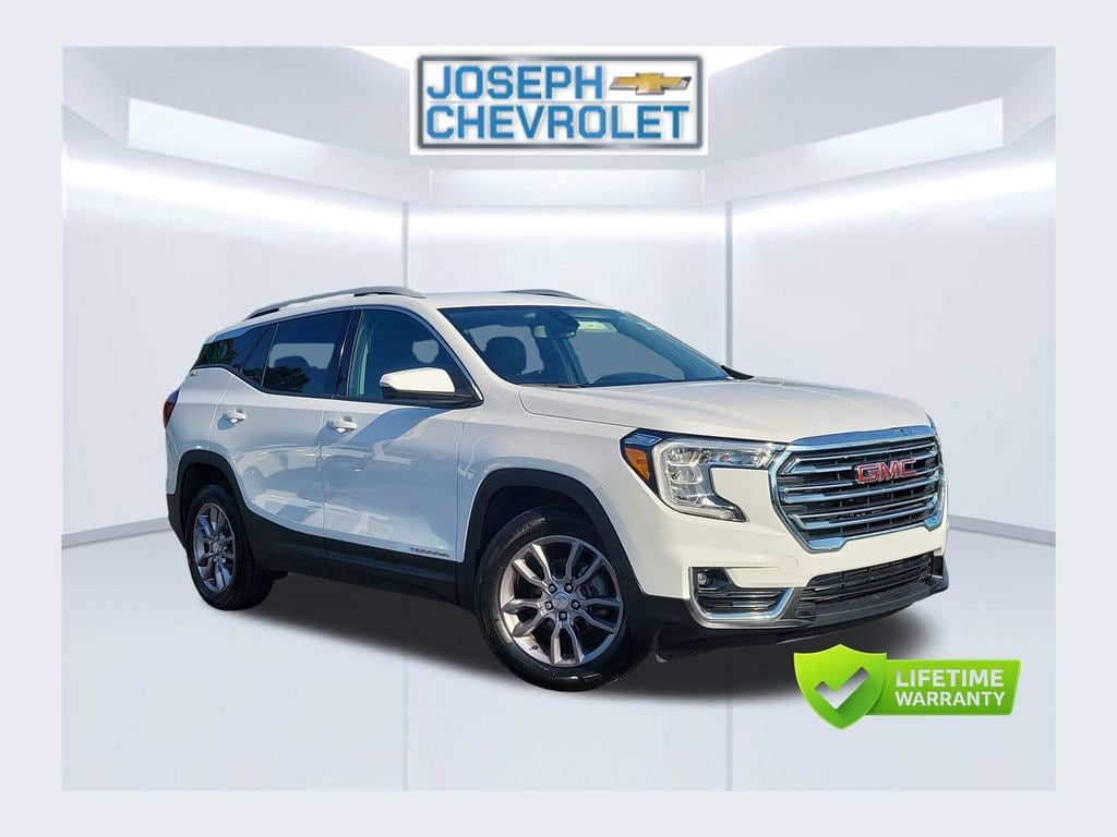 Used 2024 GMC Terrain SLT SUV