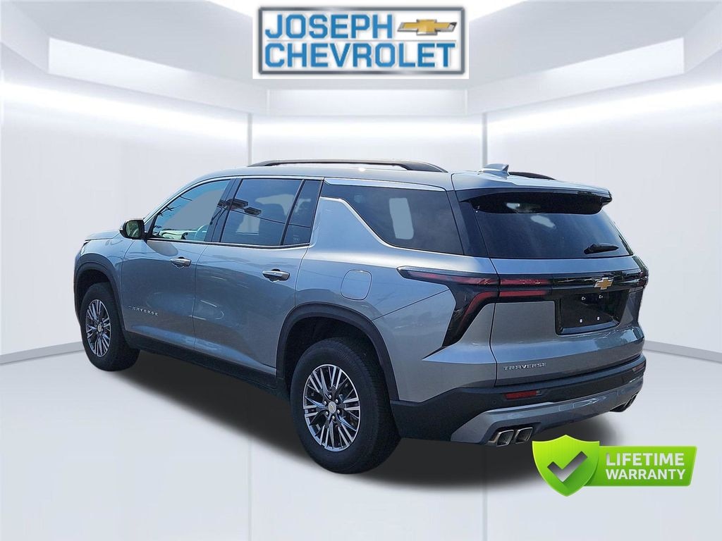 Used 2026 Chevrolet Traverse LT SUV