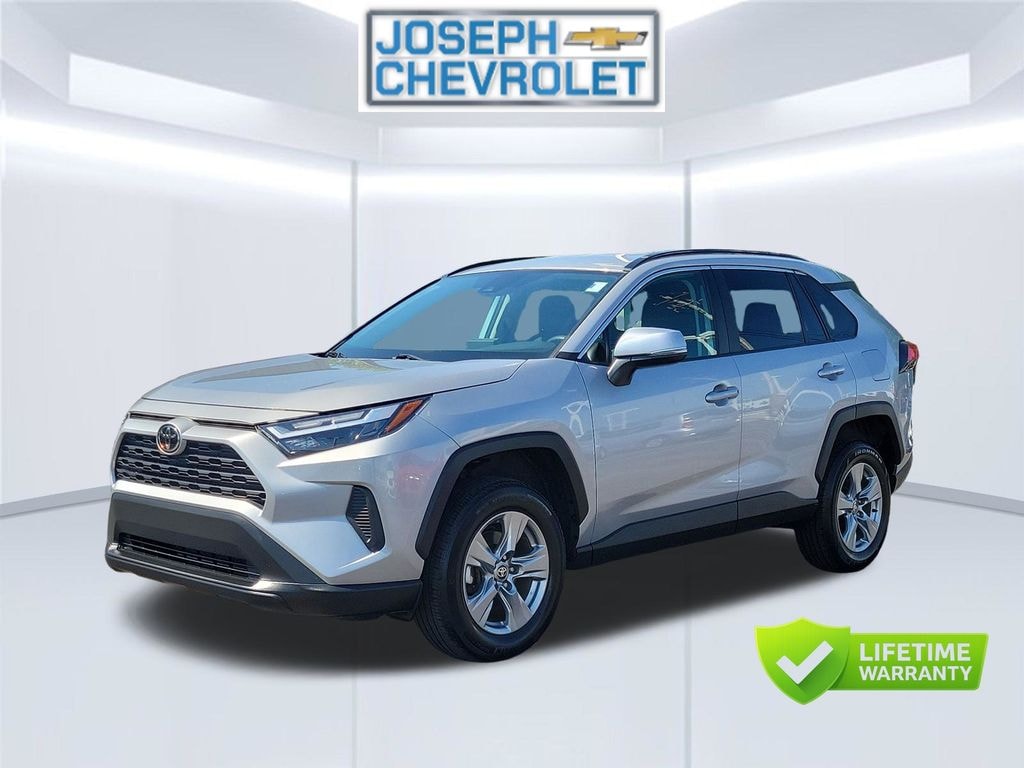 Used 2024 Toyota RAV4 XLE SUV