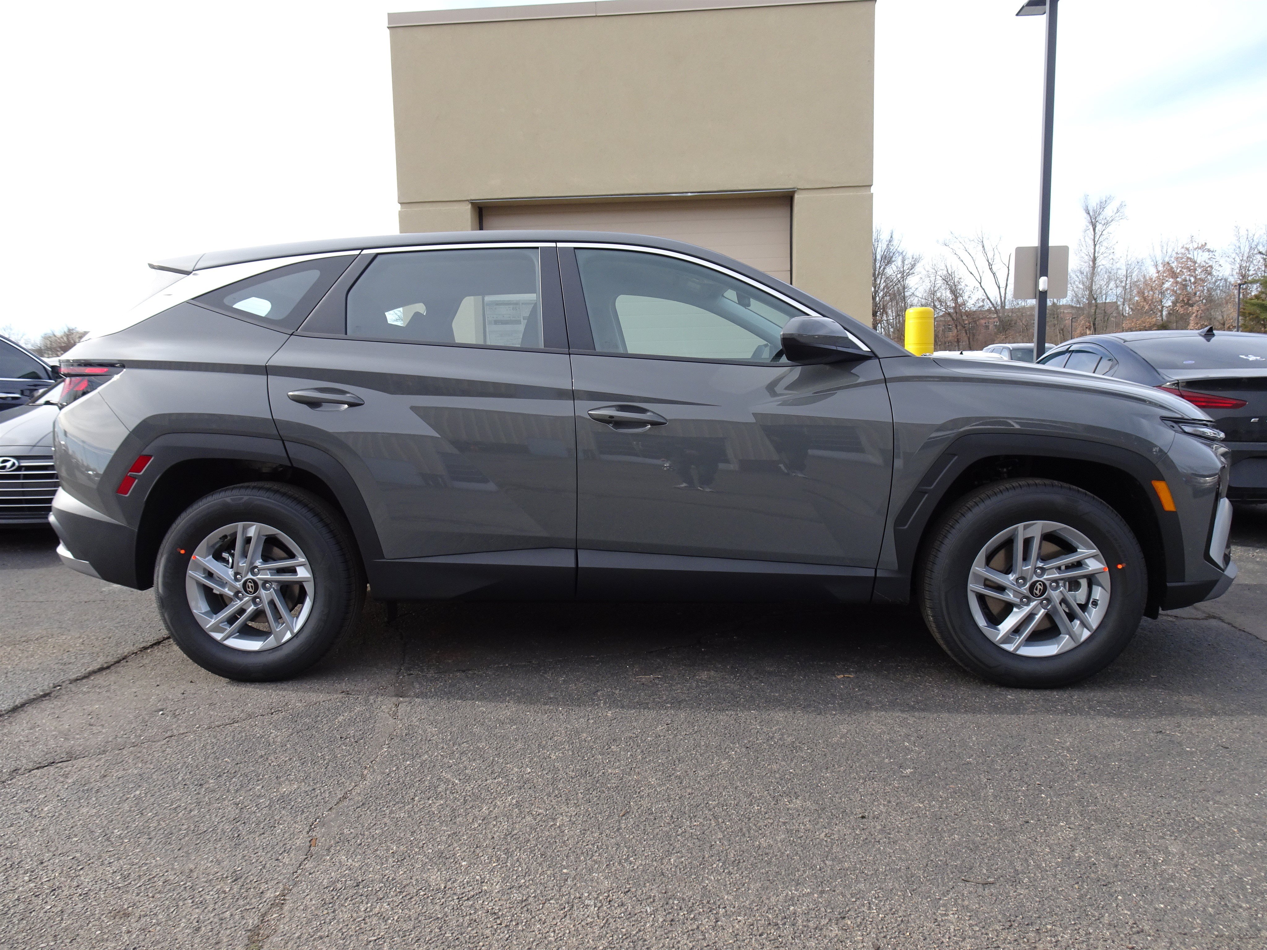 New 2026 Hyundai Tucson SE SUV