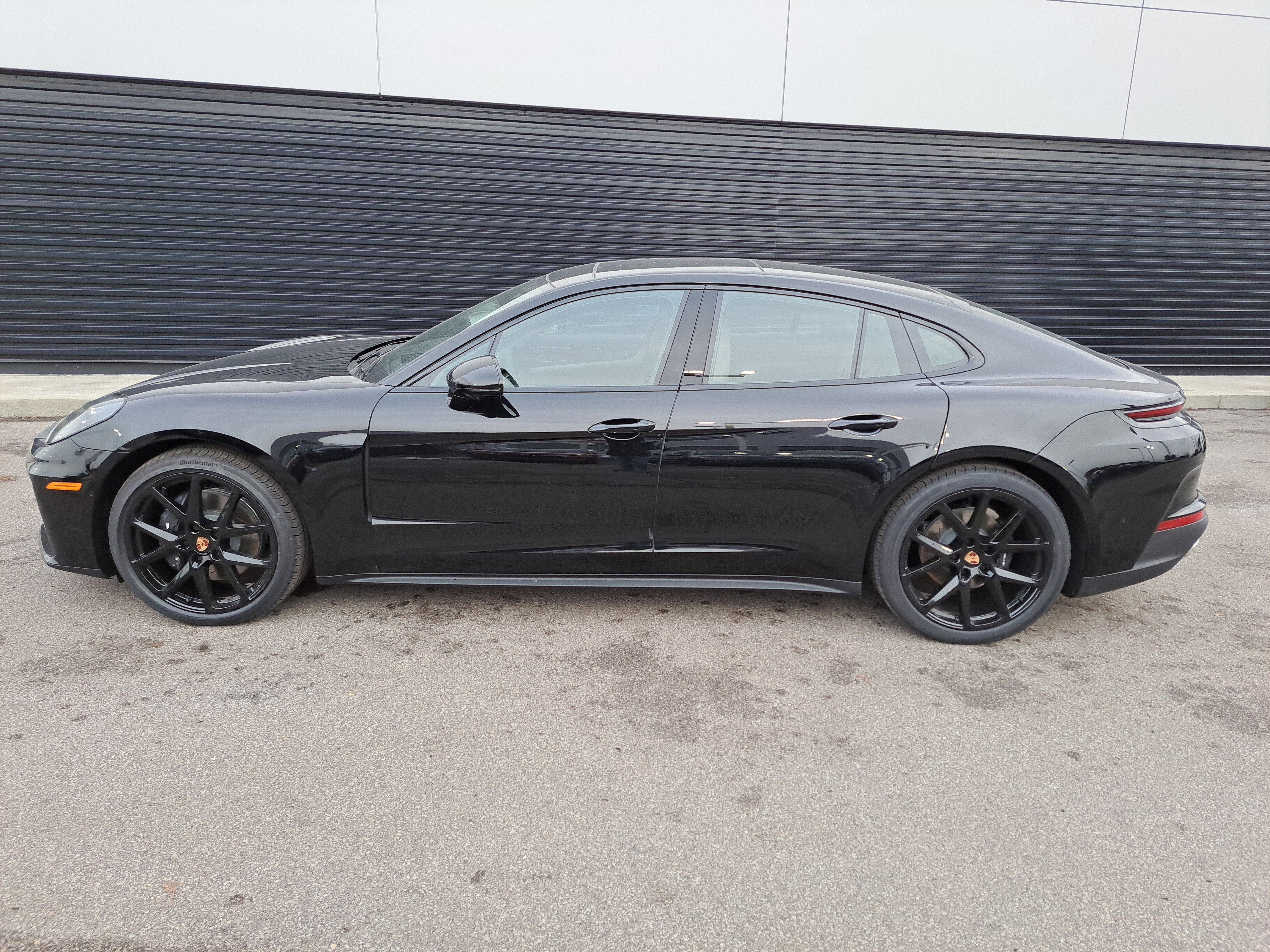 New 2026 Porsche Panamera 4 Hatchback