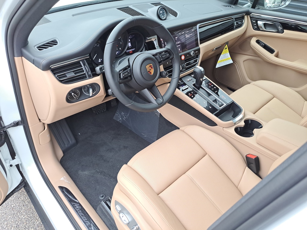 Used 2026 Porsche Macan T T SUV