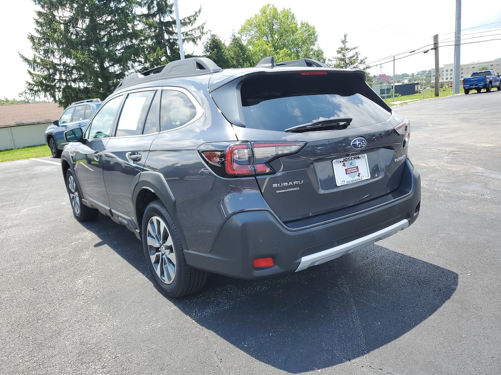 Used 2024 Subaru Outback Limited SUV