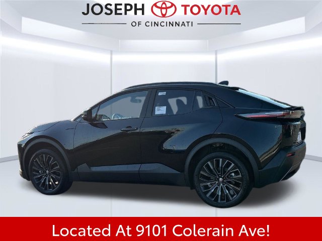 New 2026 Toyota C-HR XSE SUV