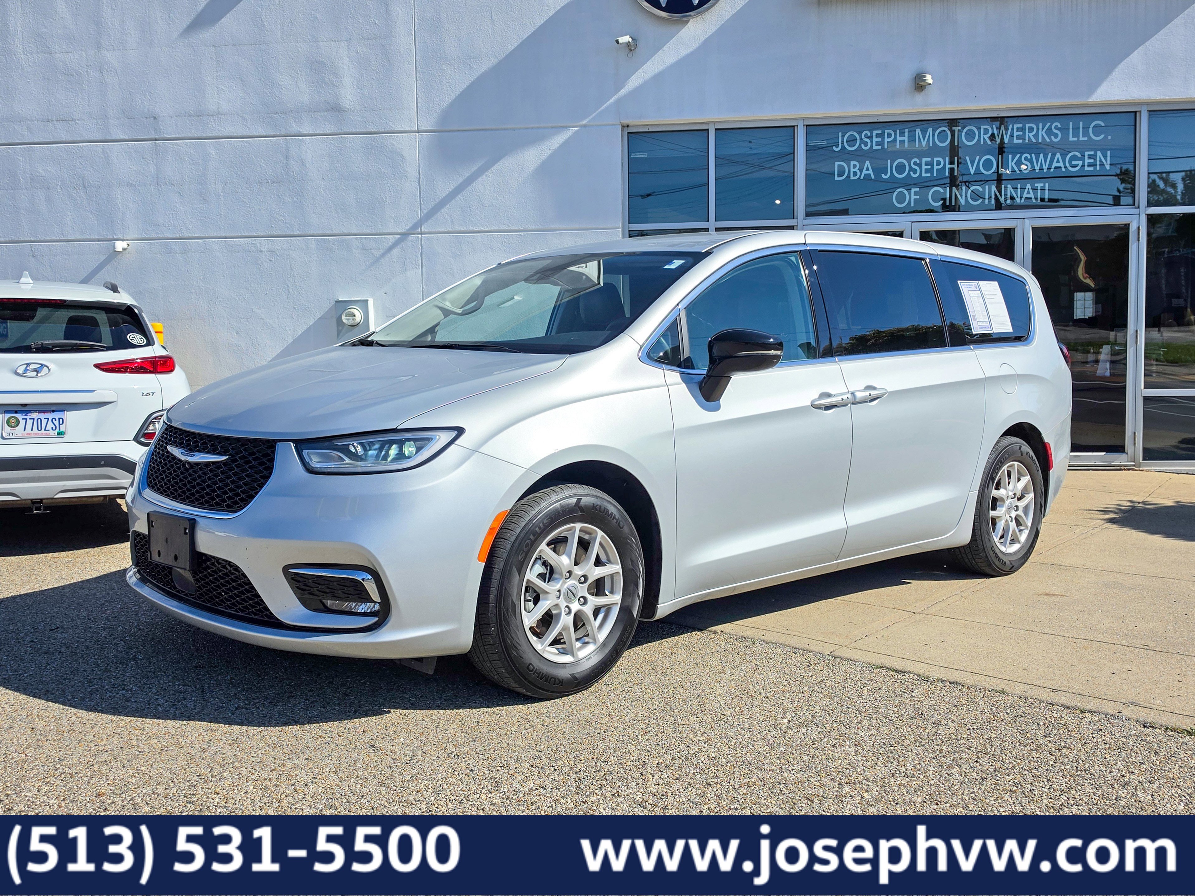  Chrysler Pacifica