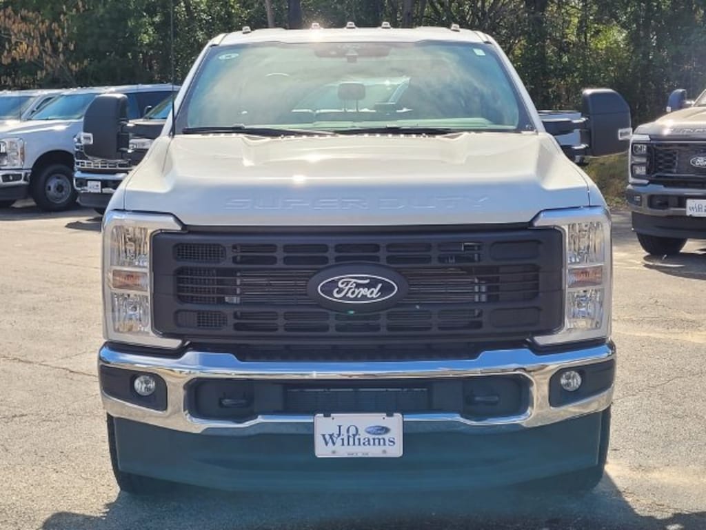 New 2027 Ford F-350SD XL Truck