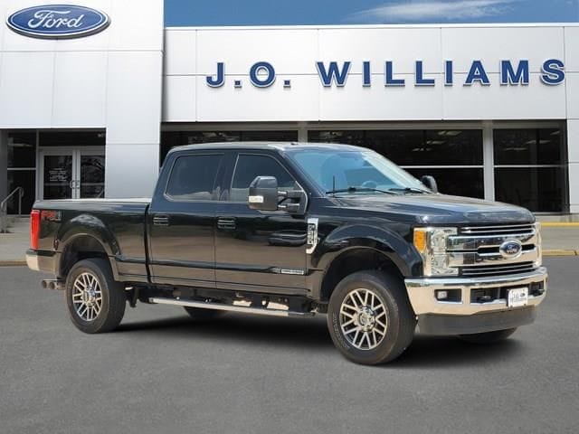 2017 Ford F-250 Super Duty Lariat