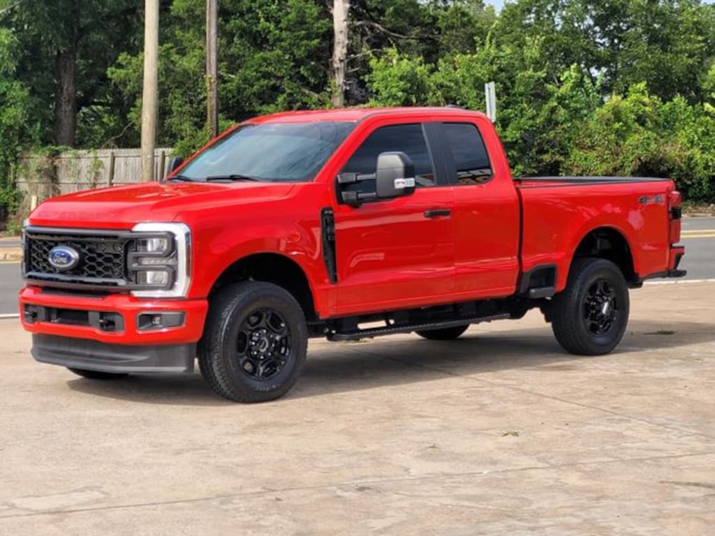 Used 2024 Ford F-250SD XL Truck