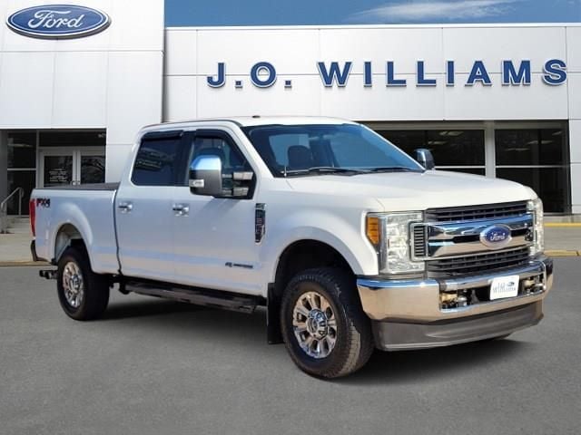 2017 Ford F-250 Super Duty XLT