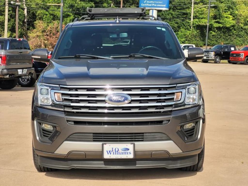 Used 2021 Ford Expedition XLT SUV
