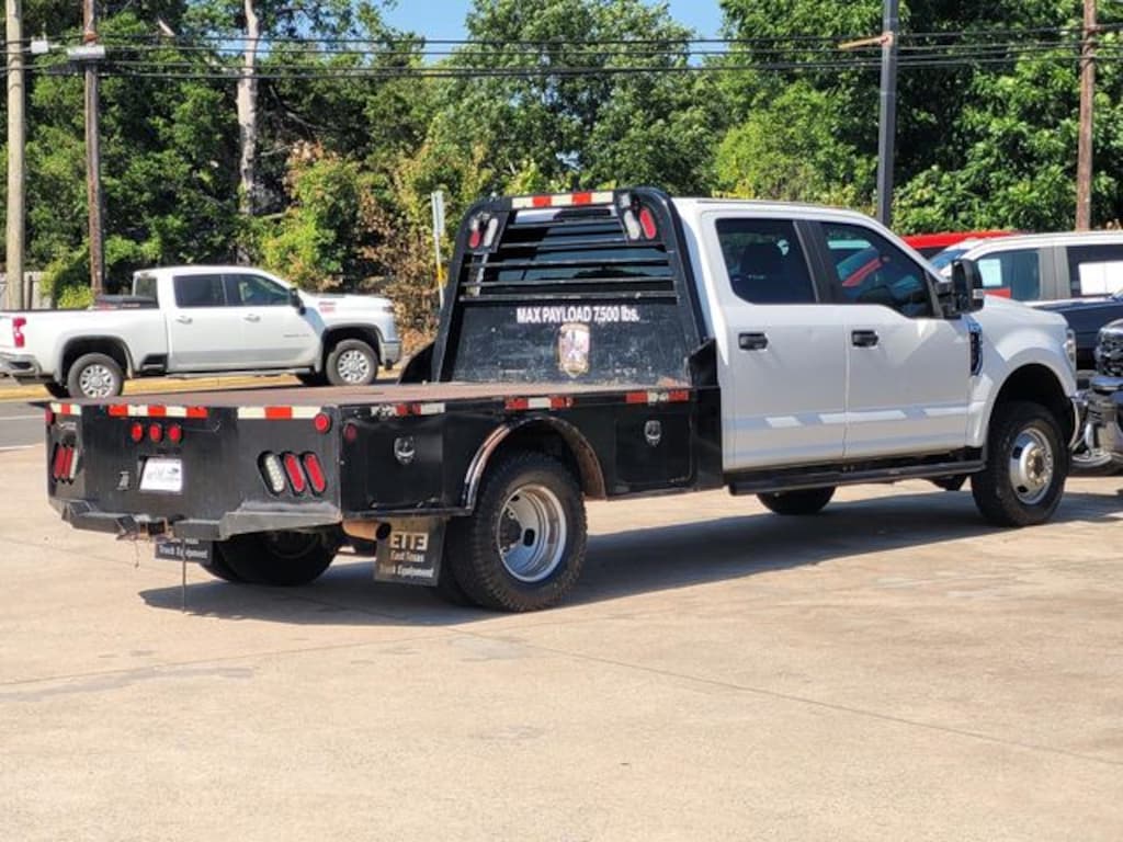 Used 2018 Ford F-350SD XL Chassis
