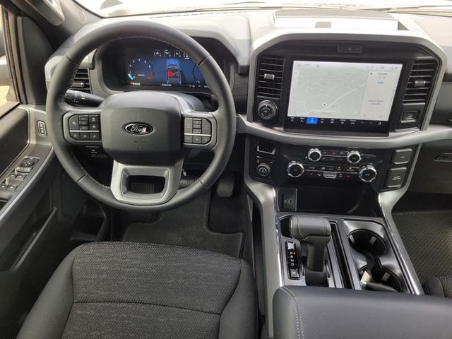 2026 Ford F-150 XLT - Photo 13