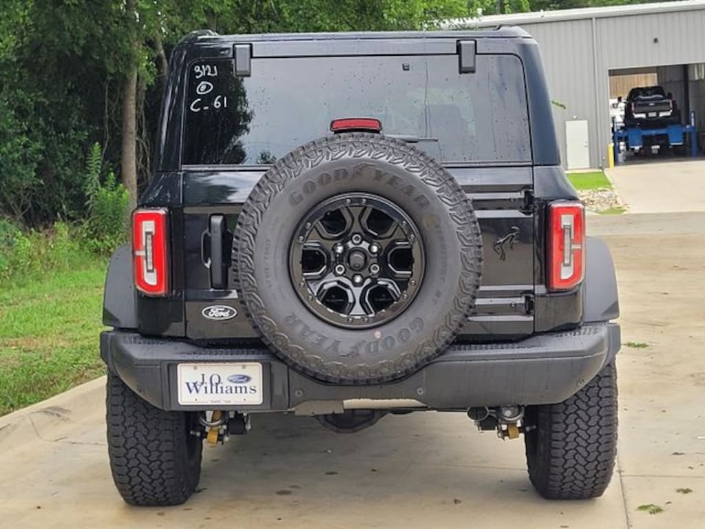 New 2026 Ford Bronco Badlands SUV