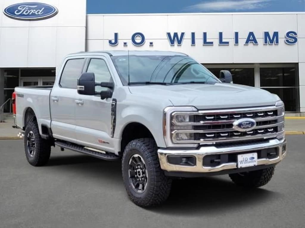 New 2026 Ford F-250SD Lariat Truck