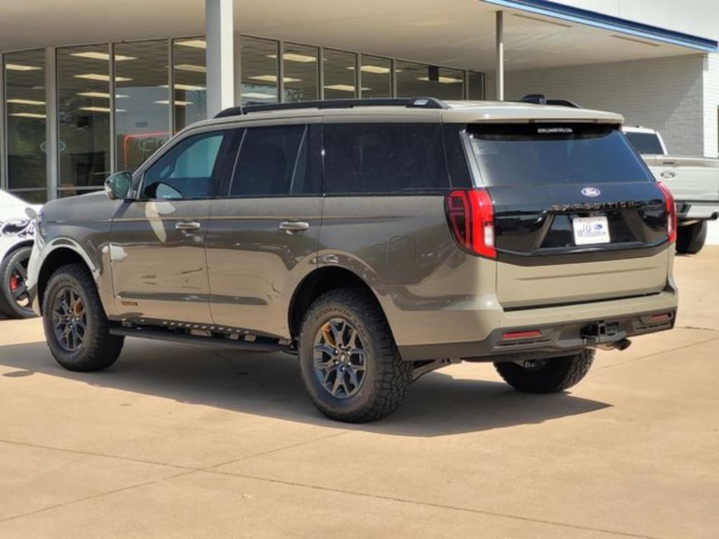 New 2027 Ford Expedition Tremor SUV