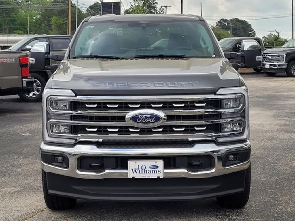New 2026 Ford F-250SD Lariat Truck