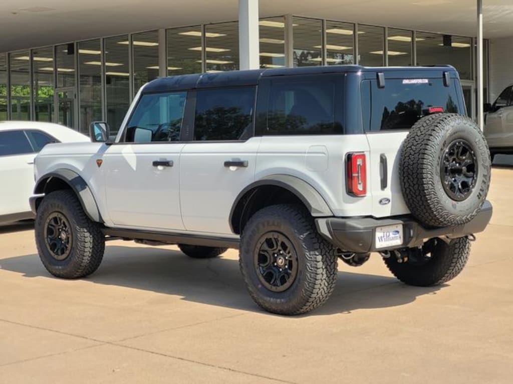 New 2026 Ford Bronco Badlands SUV