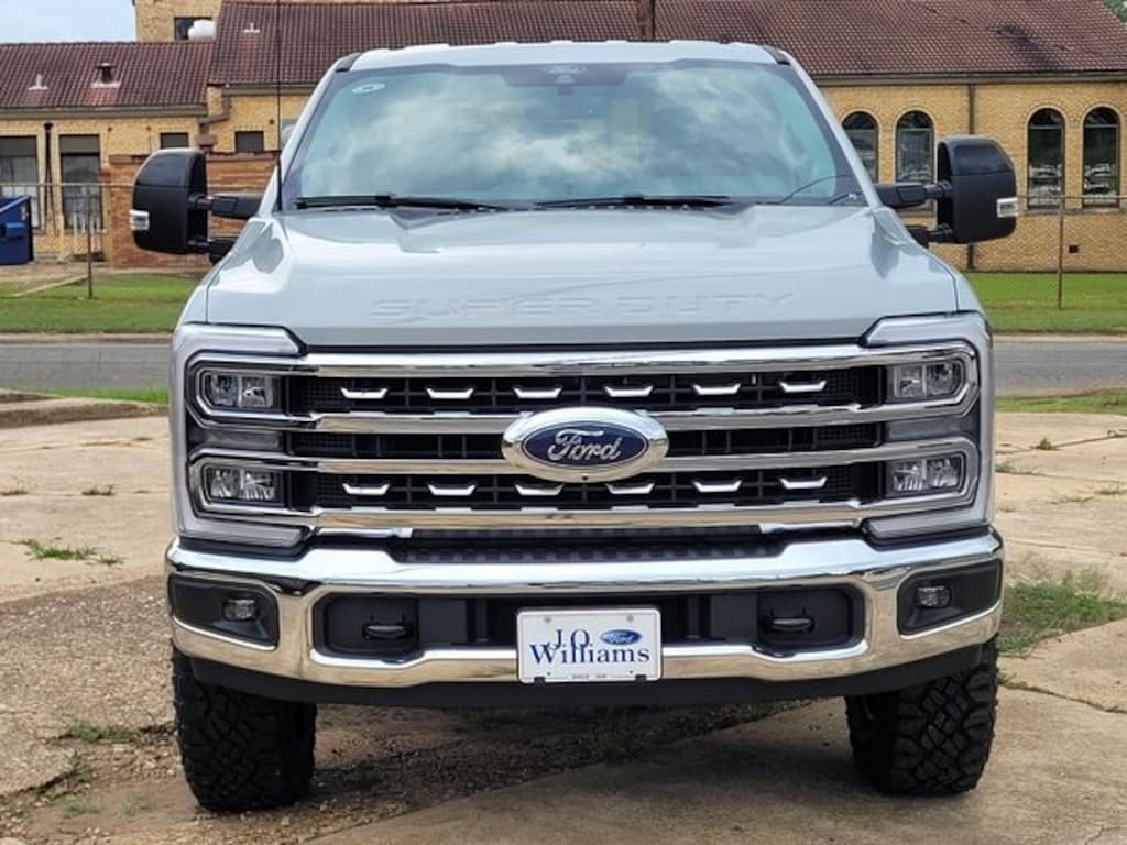 New 2026 Ford F-250SD Lariat Truck