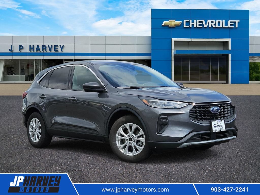 2023 Ford Escape