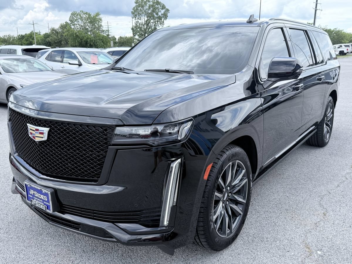 2023 Cadillac Escalade ESV