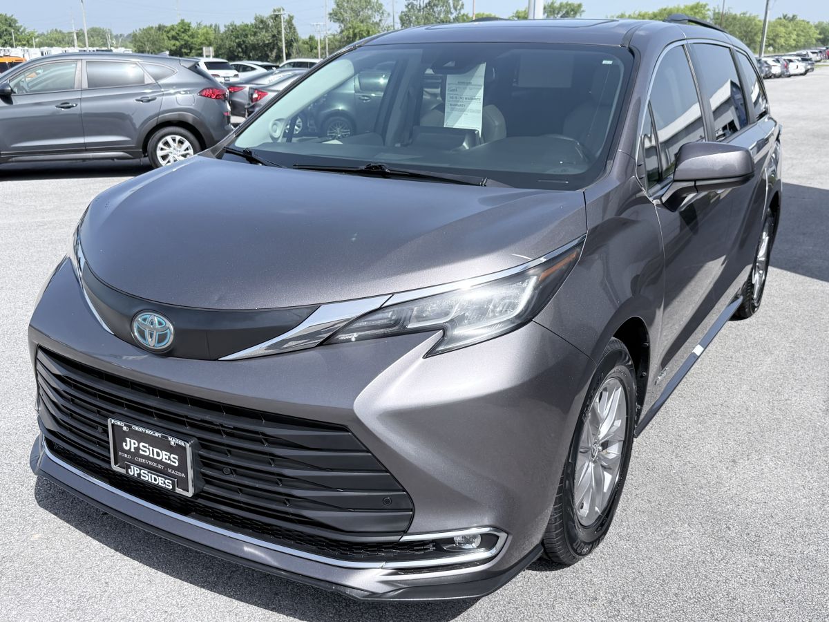 2021 Toyota Sienna