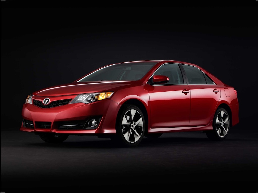 Used 2012 Toyota Camry SE Sedan
