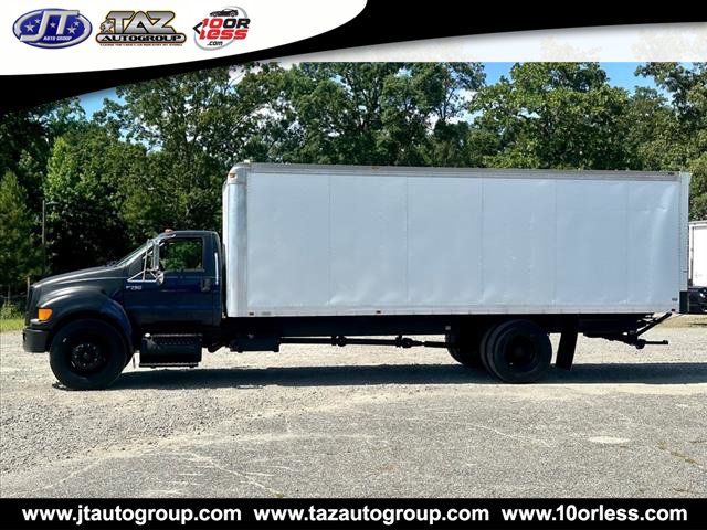 Used 2010 Ford F-750SD XL Truck