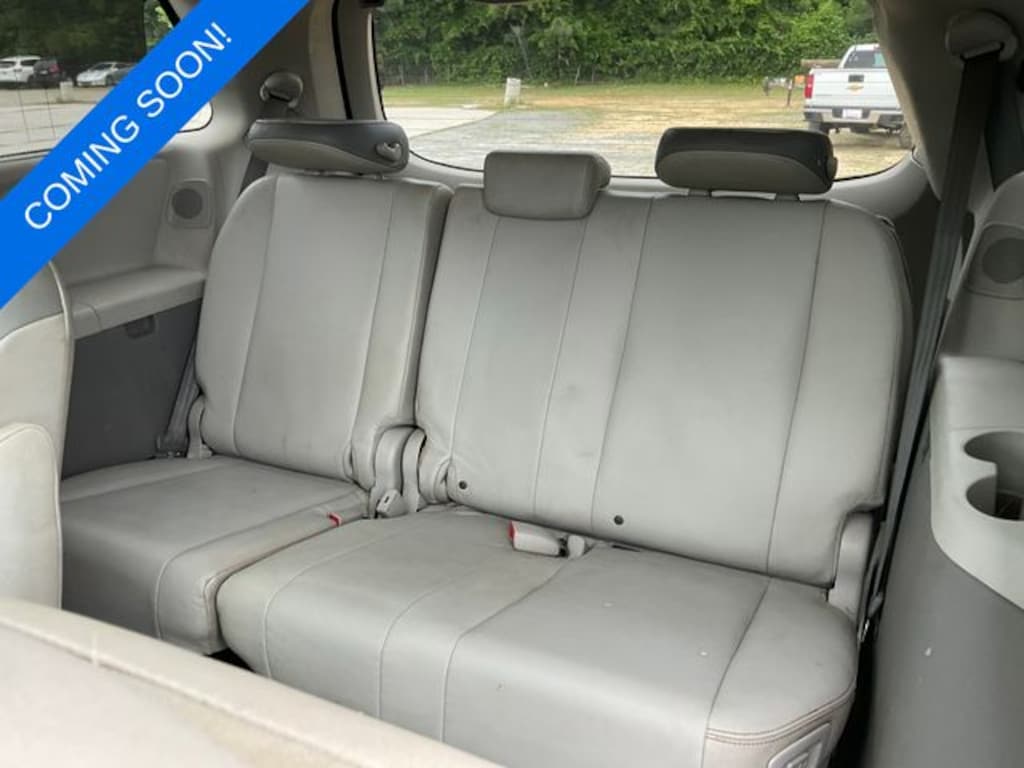 Used 2011 Toyota Sienna Limited Minivan/Van