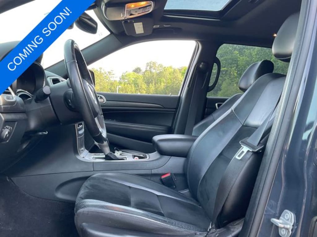 Used 2018 Jeep Grand Cherokee Altitude SUV