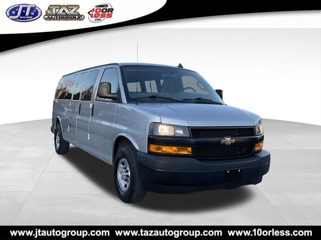2021 Chevrolet Express Passenger LS